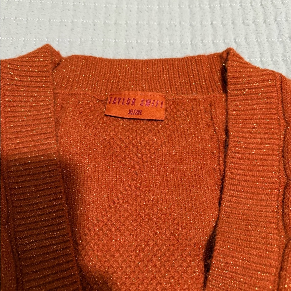 NWT- Taylor Swift TLOAS Cardigan Box Set XL/2XL - Picture 3 of 13